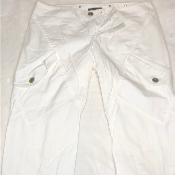 Armani Exchange White Capris Pant Zipper Button 2 - Picture 5 of 16